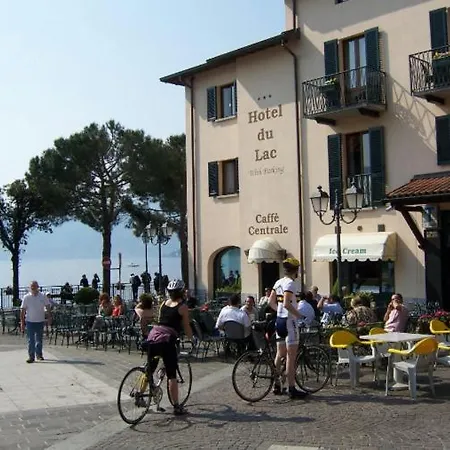 Villa Sleeps 8 *